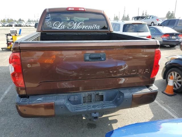 5TFGY5F12EX155250 - 2014 TOYOTA TUNDRA CREWMAX PLATINUM Braun Foto 6