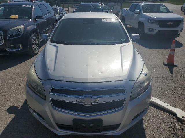 1G11G5SX6DF135941 - 2013 CHEVROLET MALIBU 3LT ვერცხლისფერი ფოტო 5