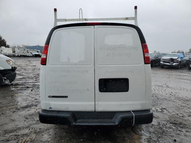 1GCWGAFG4K1206807 - 2019 CHEVROLET EXPRESS G2 WHITE photo 6