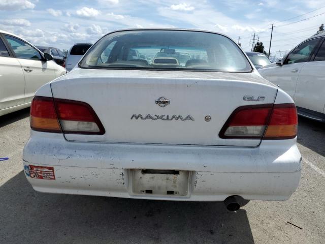 JN1CA21D0VT202384 - 1997 NISSAN MAXIMA GLE WHITE photo 6