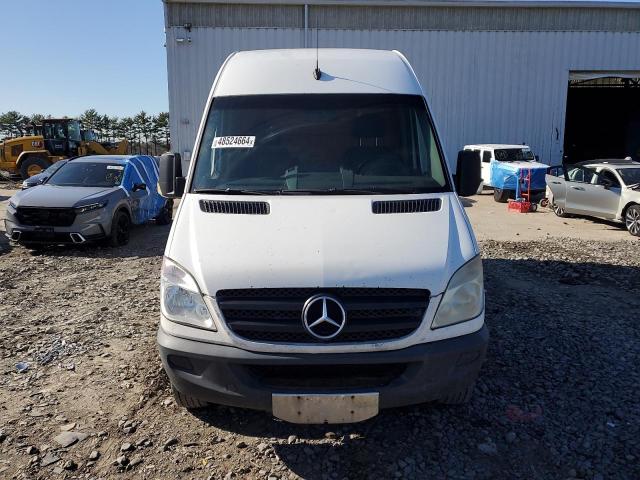 WD3PE7CC3D5814256 - 2013 MERCEDES-BENZ SPRINTER 2500 WHITE photo 5