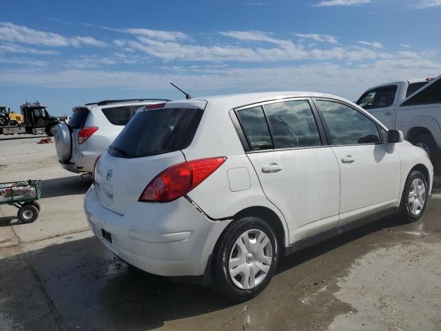 3N1BC1CP0CK806824 - 2012 NISSAN VERSA S WHITE photo 3