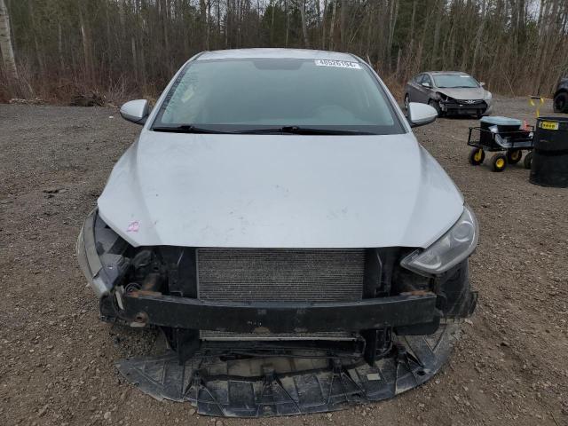 KMHD84LF1HU218658 - 2017 HYUNDAI ELANTRA SE SILVER photo 5