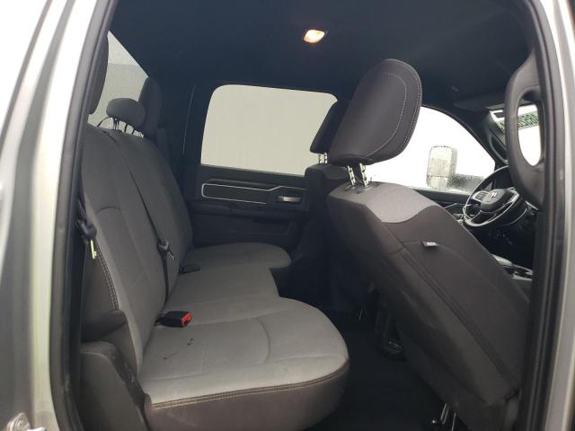 3C6UR5DL6NG436211 - 2022 RAM 2500 BIG HORN/LONE STAR SILVER photo 10