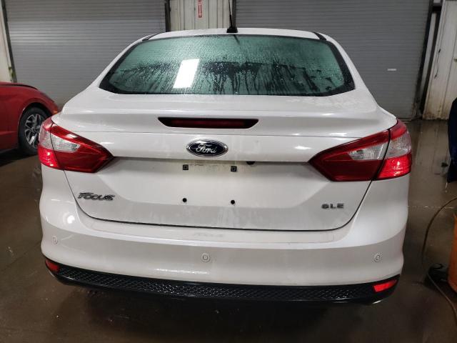 1FAHP3H28CL300674 - 2012 FORD FOCUS SEL WHITE photo 6