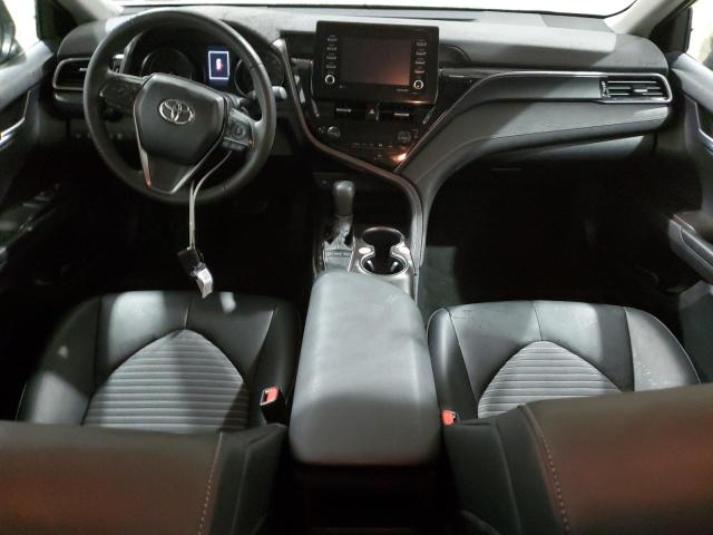 4T1G11AKXPU802247 - 2023 TOYOTA CAMRY SE NIGHT SHADE SILVER photo 8