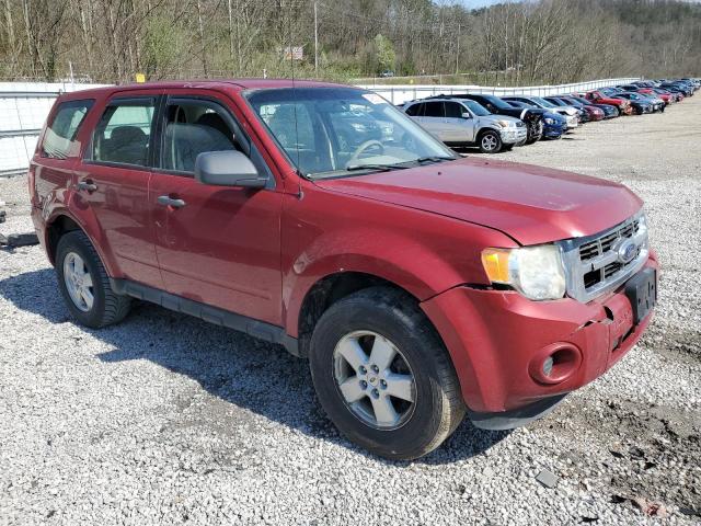 1FMCU02749KD16185 - 2009 FORD ESCAPE XLS RED photo 4