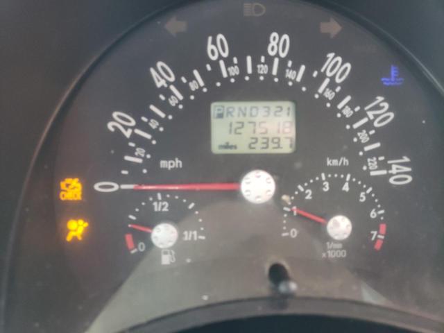 3VWBK21C02M436318 - 2002 VOLKSWAGEN NEW BEETLE GL 白色 照片 9