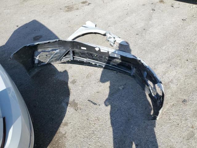 1VWDT7A37HC007738 - 2017 VOLKSWAGEN PASSAT R-LINE Սպիտակ լուսանկար 12