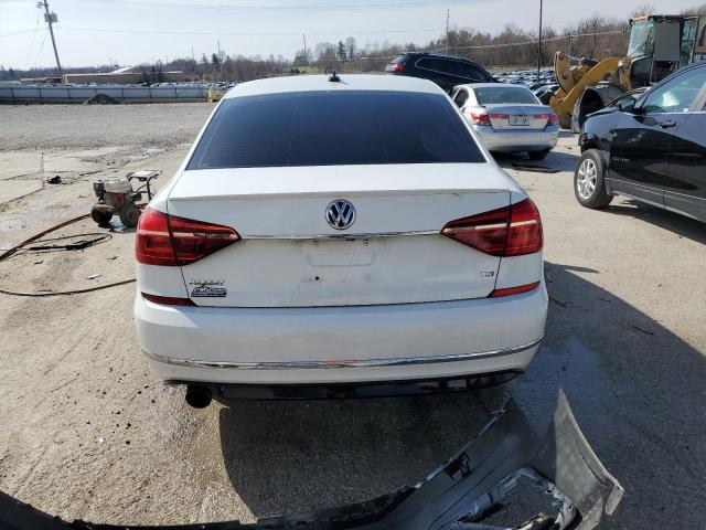 1VWDT7A37HC007738 - 2017 VOLKSWAGEN PASSAT R-LINE Սպիտակ լուսանկար 6