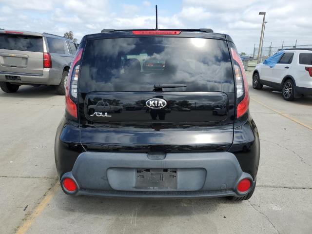 KNDJN2A28G7387528 - 2016 KIA SOUL BLACK photo 6