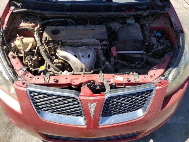 5Y2SP6E08AZ417749 - 2010 PONTIAC VIBE RED photo 11