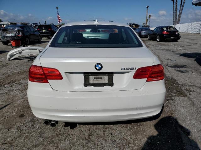 WBAKE5C54CE756241 - 2012 BMW 328 I SULEV WHITE photo 6