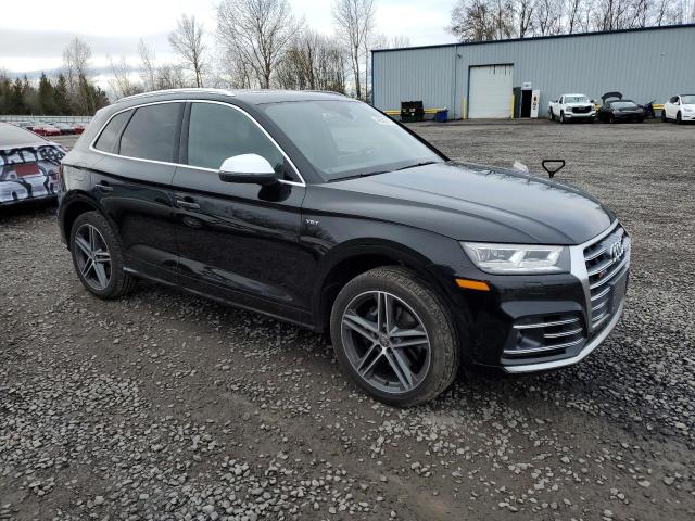 WA1C4AFY0J2078895 - 2018 AUDI SQ5 PRESTIGE BLACK photo 4