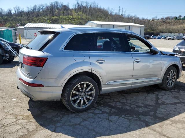 WA1VAAF79JD052339 - 2018 AUDI Q7 PRESTIGE SILVER photo 3