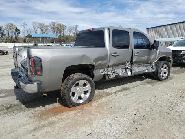 2GCEC13J271545395 - 2007 CHEVROLET SILVRK1500 C1500 CREW CAB SILVER photo 3