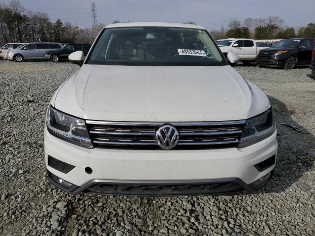 3VV3B7AX7KM050505 - 2019 VOLKSWAGEN TIGUAN SE WHITE photo 5