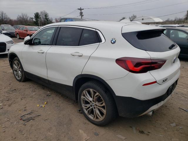 WBXYJ1C0XN5U24123 - 2022 BMW X2 XDRIVE28I WHITE photo 2