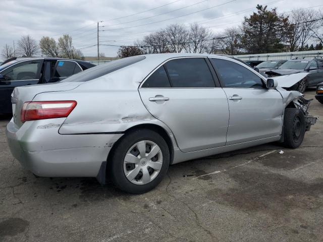 4T1BE46K09U918942 - 2009 TOYOTA CAMRY BASE SILVER photo 3