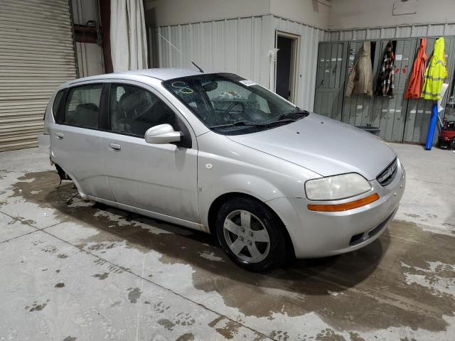 KL1TD66618B222294 - 2008 CHEVROLET AVEO BASE Gümüş foto 4