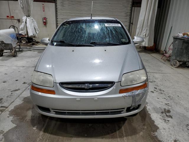 KL1TD66618B222294 - 2008 CHEVROLET AVEO BASE SILVER photo 5