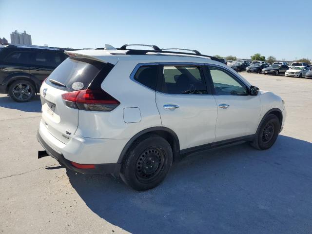 5N1AT2MT2JC797911 - 2018 NISSAN ROGUE S WHITE photo 3