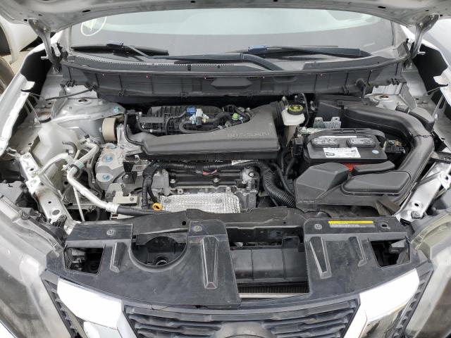 KNMAT2MTXJP569460 - 2018 NISSAN ROGUE S SILVER photo 12