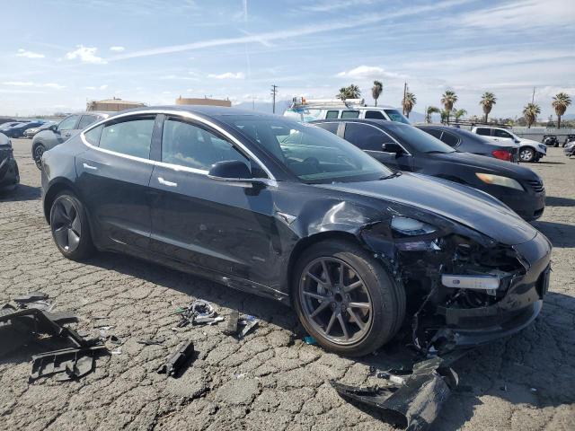 5YJ3E1EA9KF398268 - 2019 TESLA MODEL 3 BLACK photo 4