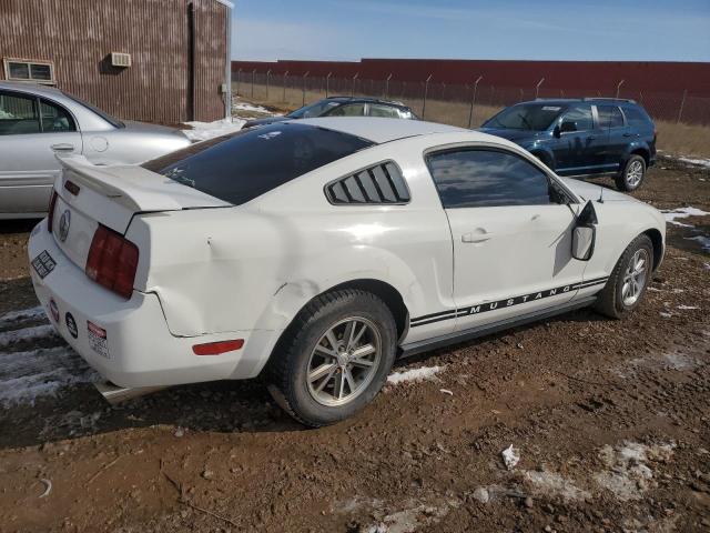 1ZVFT80NX65260989 - 2006 FORD MUSTANG WHITE photo 3