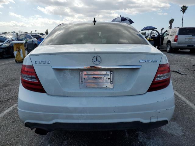 WDDGF4HB2CR200894 - 2012 MERCEDES-BENZ C 250 WHITE photo 6