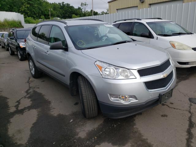 1GNLVEED1AJ243584 - 2010 CHEVROLET TRAVERSE LS SILVER photo 1