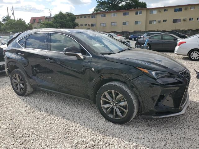 JTJSARBZ9M2179068 - 2021 LEXUS NX 300 BASE 黑色 照片 4