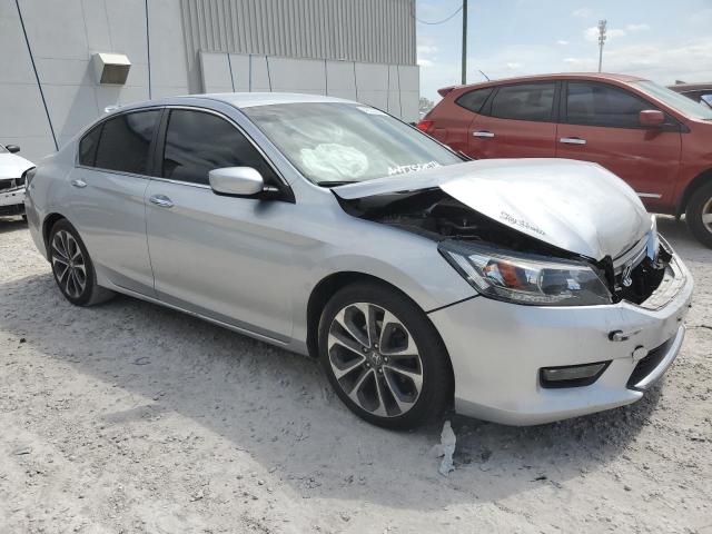 1HGCR2F5XFA161722 - 2015 HONDA ACCORD SPORT SILVER photo 4