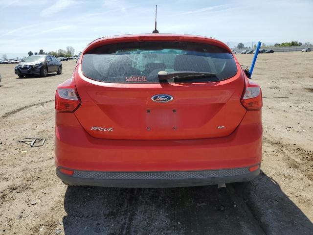 1FAHP3K2XCL175623 - 2012 FORD FOCUS SE RED photo 6