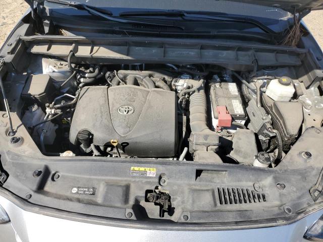 5TDGZRAH1MS085527 - 2021 TOYOTA HIGHLANDER XLE SILVER photo 11