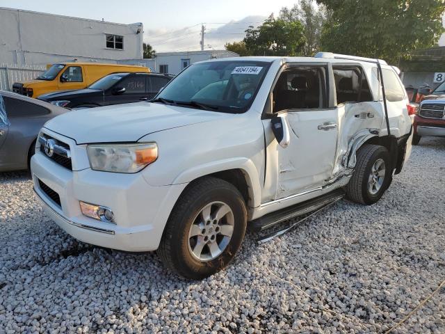 JTEBU5JR1C5107908 - 2012 TOYOTA 4RUNNER SR5 WHITE photo 1