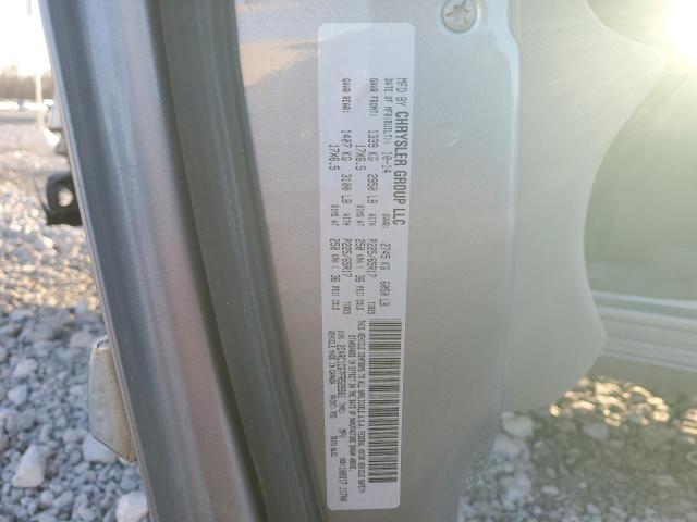 2C4RC1CG7FR529361 - 2015 CHRYSLER TOWN & COU TOURING L SILVER photo 13