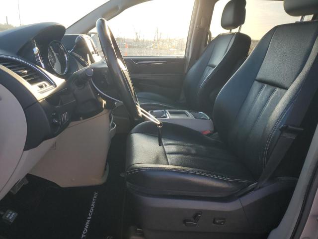 2C4RC1CG7FR529361 - 2015 CHRYSLER TOWN & COU TOURING L SILVER photo 7