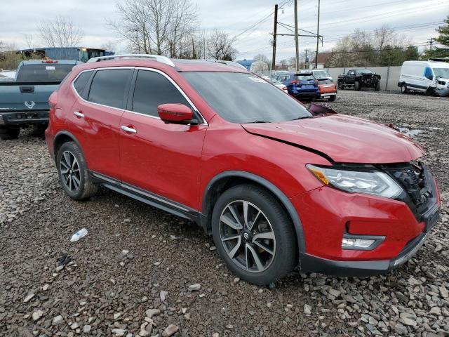 JN8AT2MV7HW273687 - 2017 NISSAN ROGUE S RED photo 4