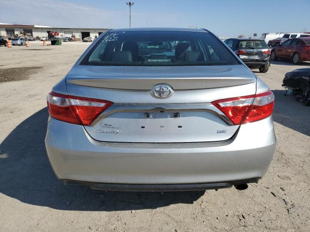 4T1BF1FKXFU947095 - 2015 TOYOTA CAMRY LE SILVER photo 6