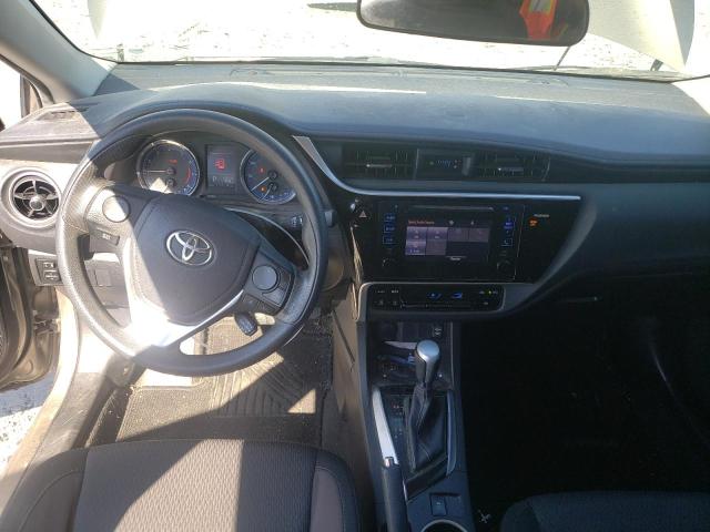 5YFBURHEXHP672702 - 2017 TOYOTA COROLLA L GRAY photo 8