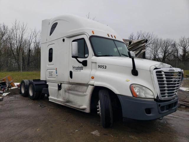 1FUJGLDR0DLFF9053 - 2013 FREIGHTLINER CASCADIA 1 WHITE photo 1