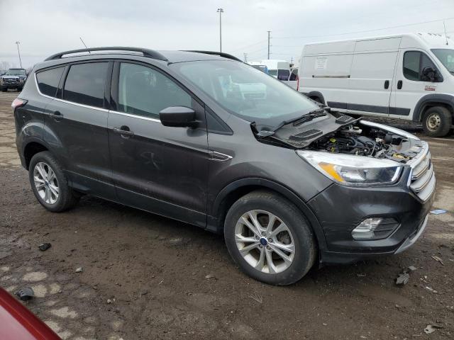 1FMCU9GD1JUC57964 - 2018 FORD ESCAPE SE GRAY photo 4