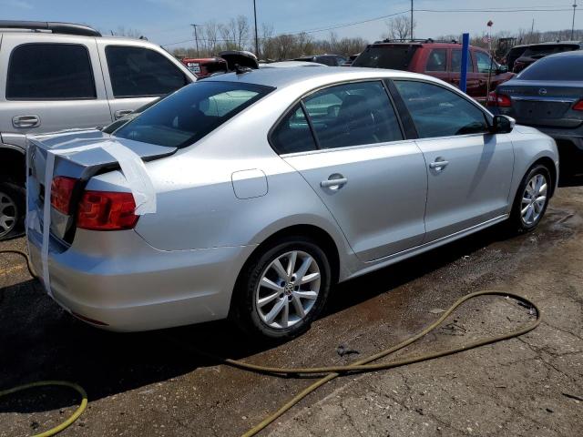 3VWD07AJ1EM388309 - 2014 VOLKSWAGEN JETTA SE SILVER photo 3