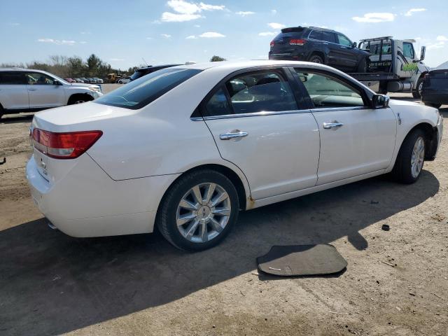 3LNHL2JC1CR820487 - 2012 LINCOLN MKZ WHITE photo 3