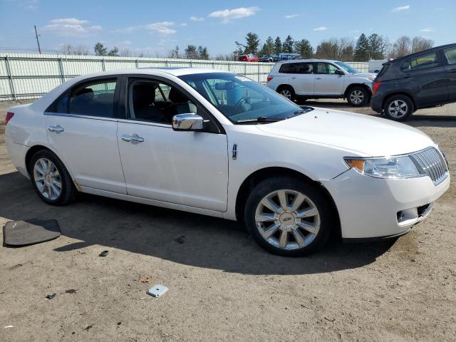 3LNHL2JC1CR820487 - 2012 LINCOLN MKZ WHITE photo 4