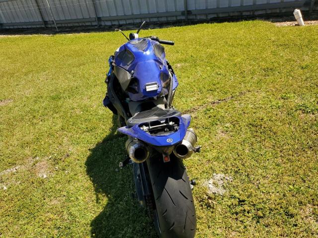 JYARN23E0CA013322 - 2012 YAMAHA YZFR1 BLUE photo 4