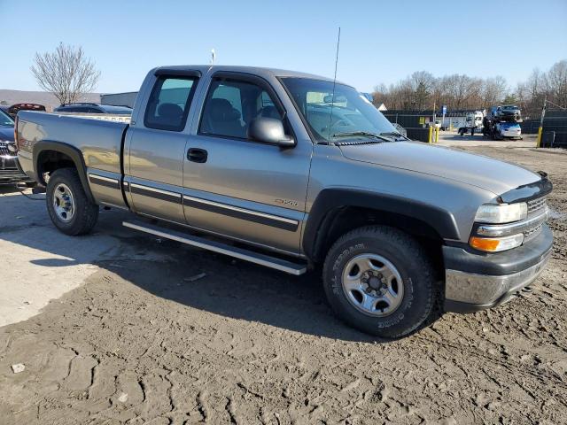 2GCEK19VX21136065 - 2002 CHEVROLET SILVERADO K1500 SILVER photo 4