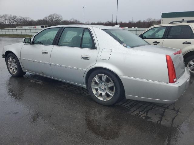 1G6KD57959U129942 - 2009 CADILLAC DTS SILVER photo 2