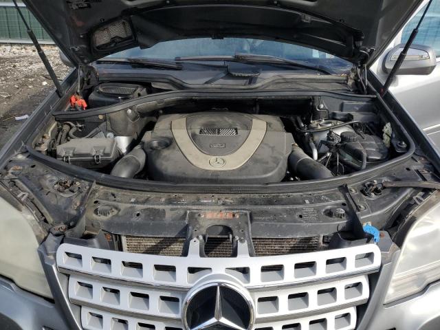 4JGBB8GB7AA562980 - 2010 MERCEDES-BENZ ML 350 4MATIC GRAY photo 11